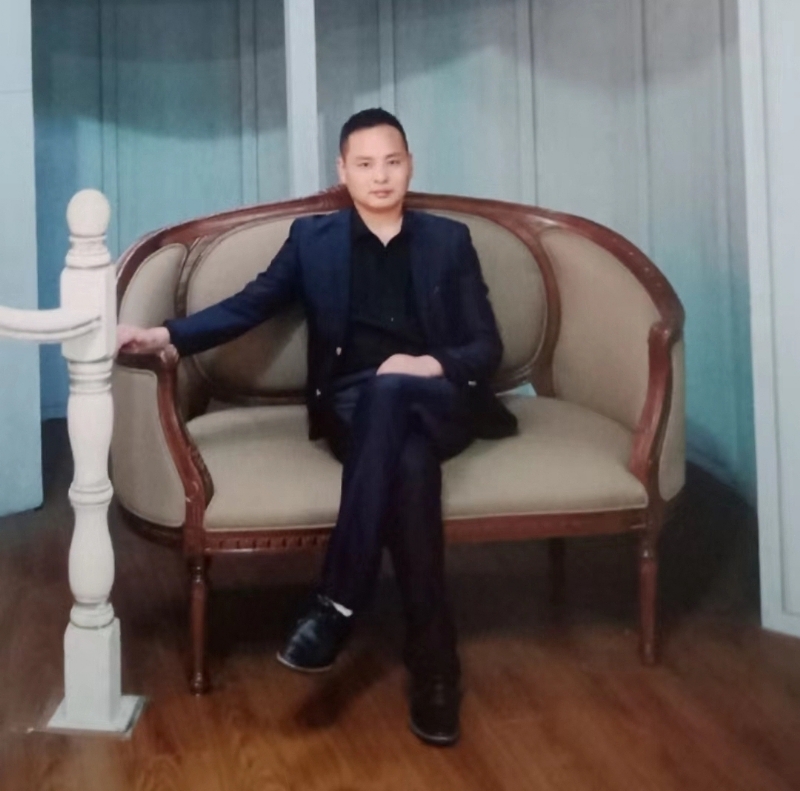 龙行天下的第二张照片--嘉兴相亲服务中心
