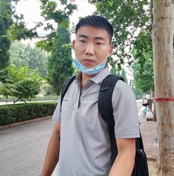 90年男征婚的第一张照片--嘉兴相亲服务中心