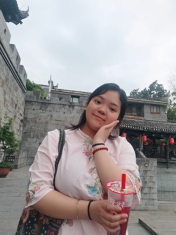 敏兮小沫的第三张照片--嘉兴相亲服务中心