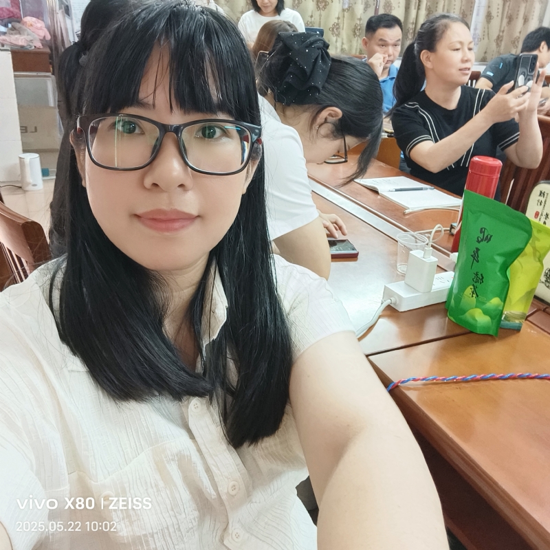 雯城慧敏的第一张照片--嘉兴相亲服务中心