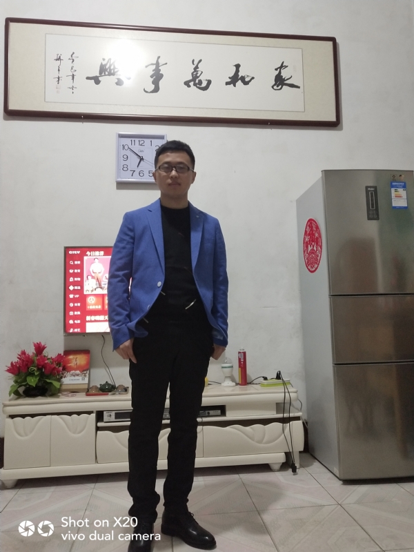 孤独的狼的第一张照片--嘉兴相亲服务中心
