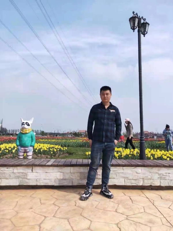 海阔天空的第一张照片--嘉兴相亲服务中心