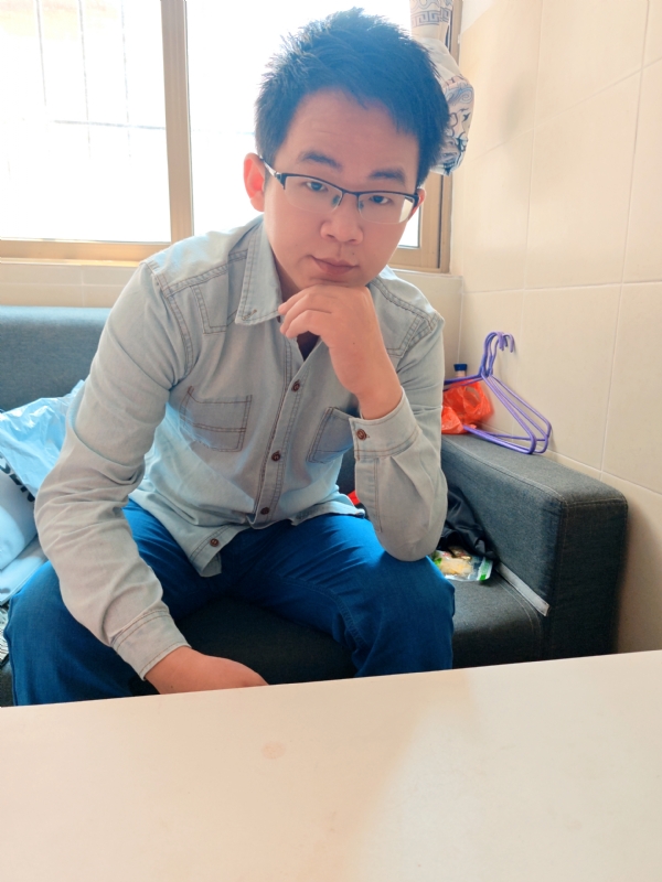 红尘一粟的第一张照片--嘉兴相亲服务中心