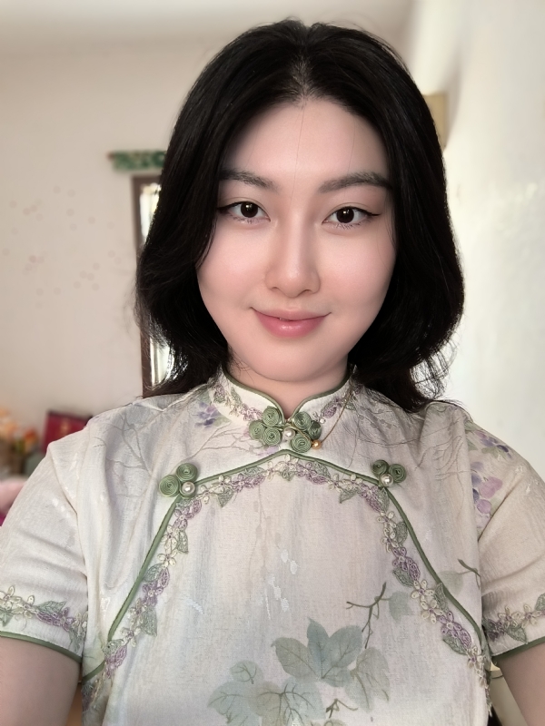 梅莱的第一张照片--嘉兴相亲服务中心