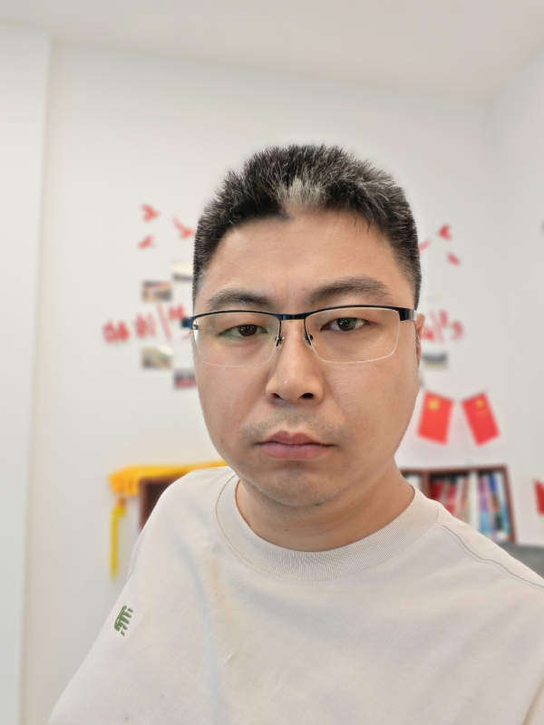 苦海寻舟的第一张照片--嘉兴相亲服务中心