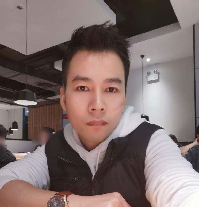 思明的第一张照片--嘉兴相亲服务中心