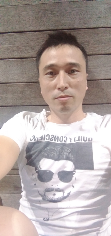 笑看一切的第一张照片--嘉兴相亲服务中心