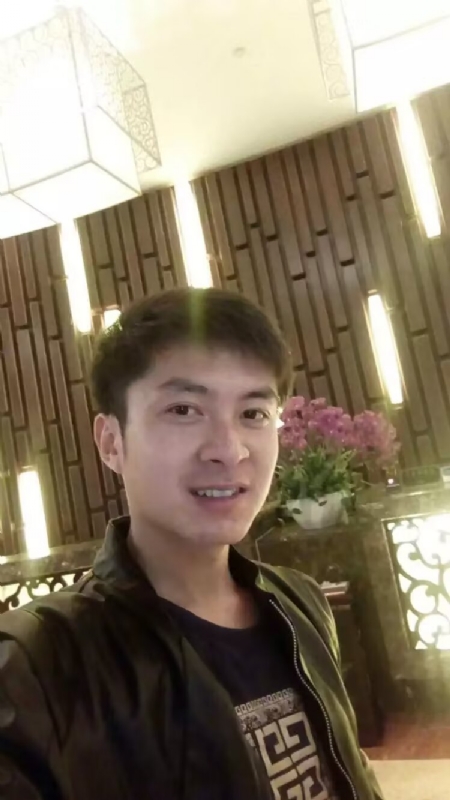蓝锋的第二张照片--嘉兴相亲服务中心