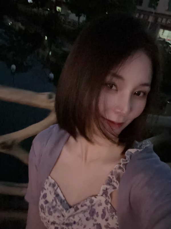小小的第三张照片--嘉兴相亲服务中心