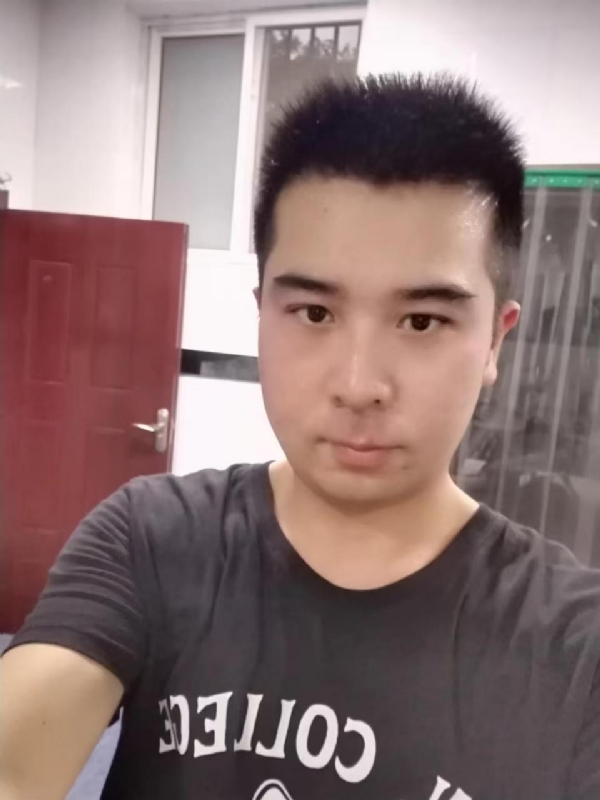89WANG的第一张照片--嘉兴相亲服务中心