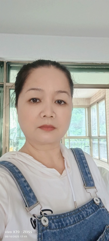 小巧玲珑的第一张照片--嘉兴相亲服务中心