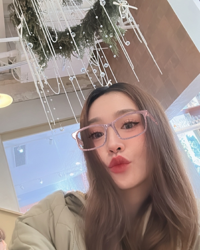 Claire的第二张照片--嘉兴相亲服务中心