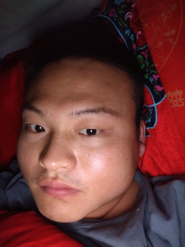 大黄的第一张照片--嘉兴相亲服务中心