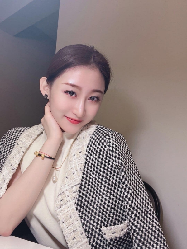 袁梓怡的第二张照片--嘉兴相亲服务中心