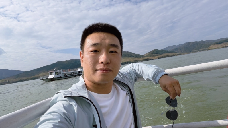 烟花易笑的第四张照片--嘉兴相亲服务中心