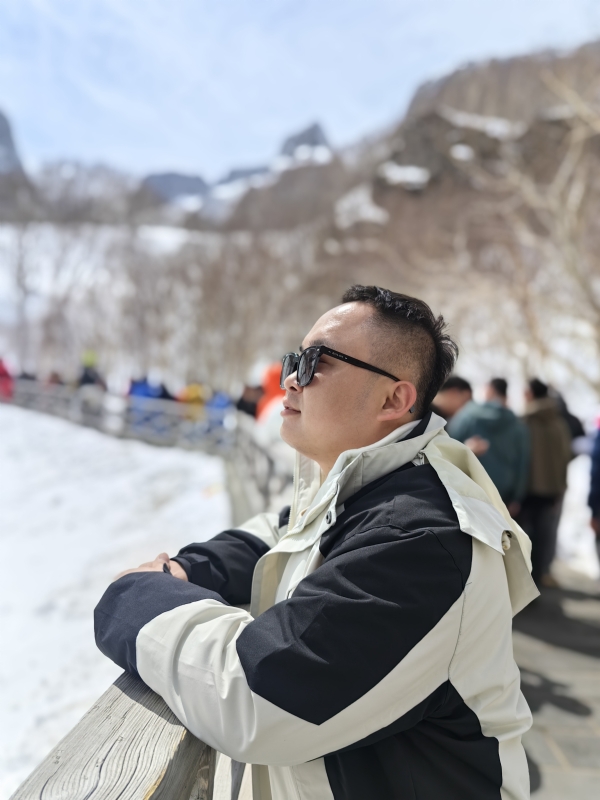 小龙的第一张照片--嘉兴相亲服务中心