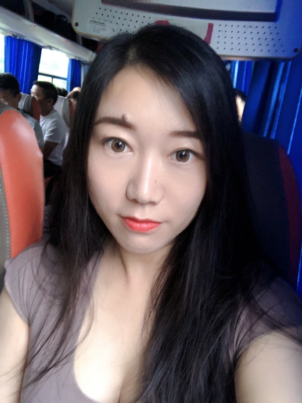 杨杨的第二张照片--嘉兴相亲服务中心