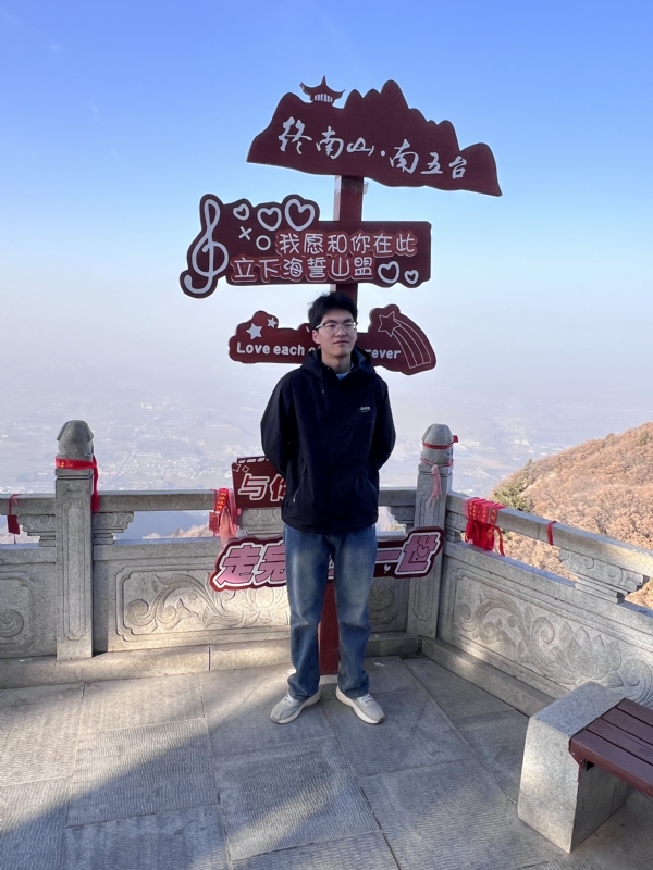 朱起的第二张照片--嘉兴相亲服务中心