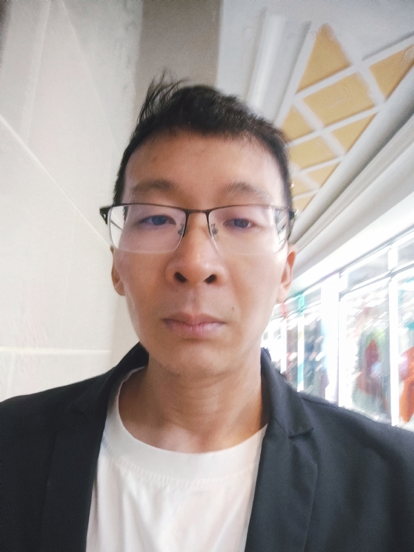 欣欣向荣的第一张照片--嘉兴相亲服务中心