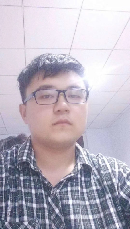 颜色不一样的黄的第一张照片--嘉兴相亲服务中心