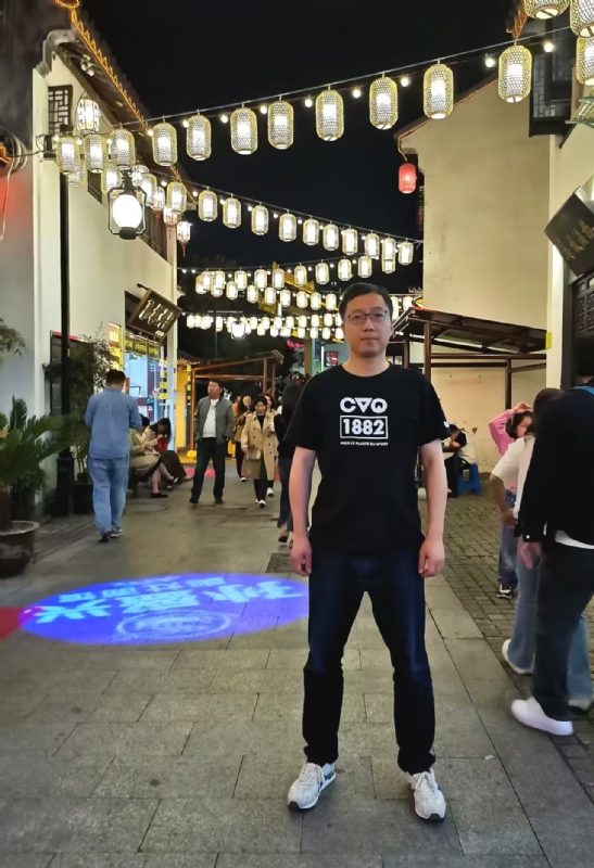 张楚岚的第一张照片--嘉兴相亲服务中心