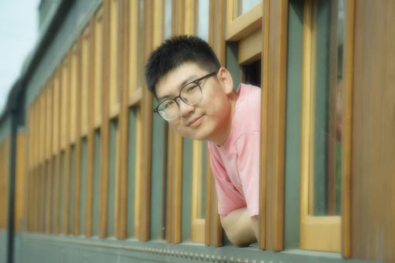 锦瑟无端五十弦的第一张照片--嘉兴相亲服务中心