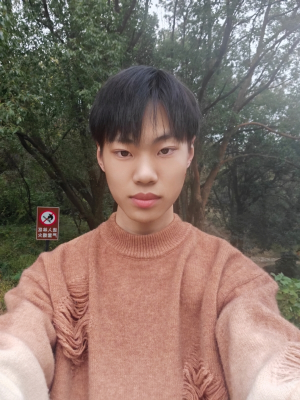 祤辰的第二张照片--嘉兴相亲服务中心