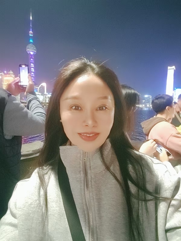 宁倩的第二张照片--嘉兴相亲服务中心